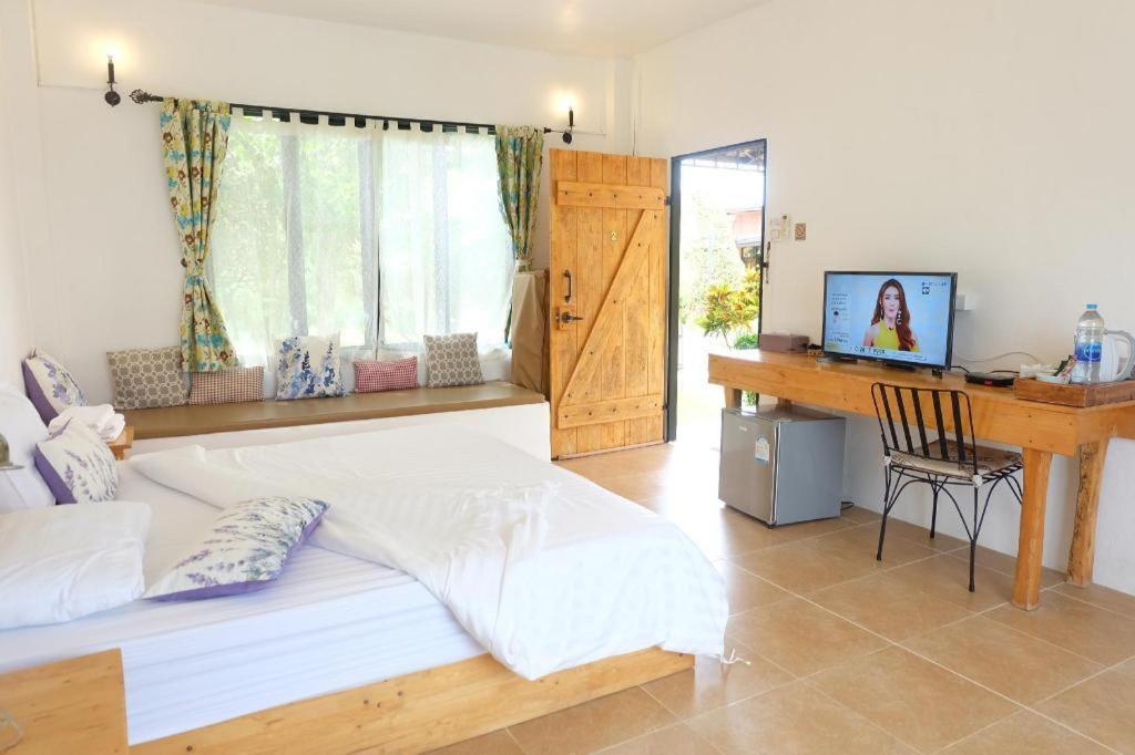 Villa Tuscany Country Resort Suan Phueng Exterior foto