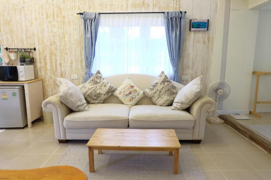 Villa Tuscany Country Resort Suan Phueng Exterior foto