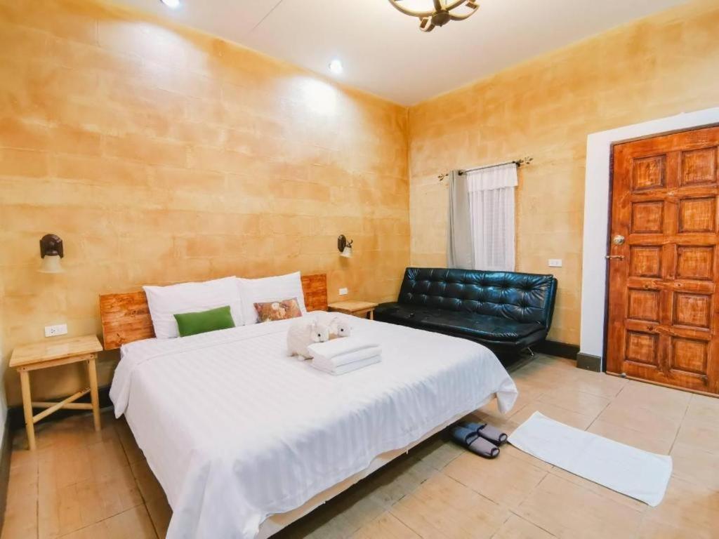 Villa Tuscany Country Resort Suan Phueng Exterior foto